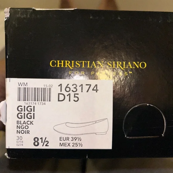 Christian Siriano Black Textured Flats - Picture 5 of 5